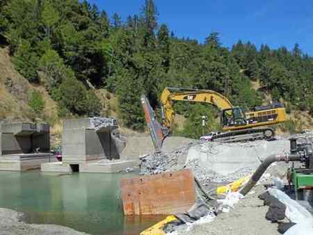 Benbow_Dam_Removal_9-1-16